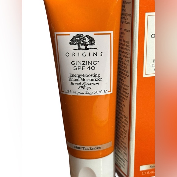 Origins GinZing SPF 40 Energy-Boosting Tinted Moisturizer 1.7oz New In Box - Picture 2 of 8